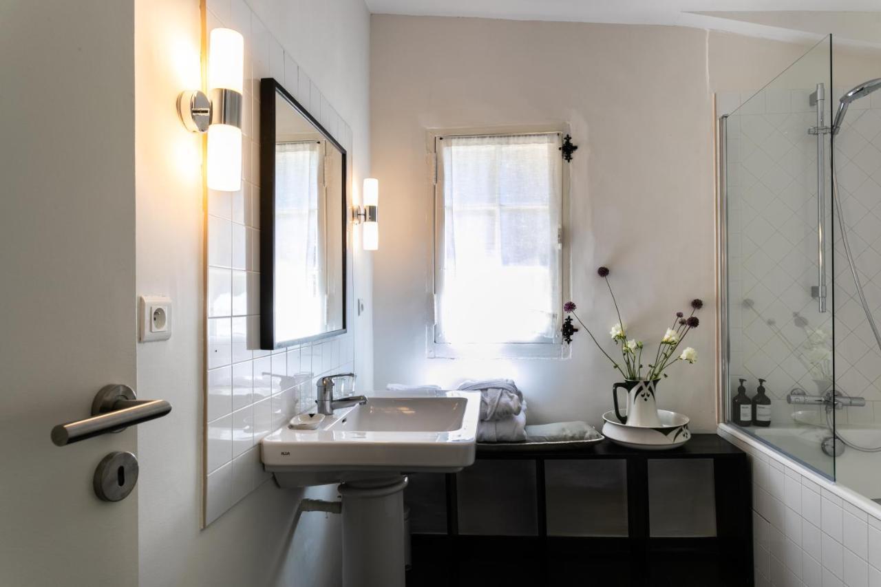 Montaren-et-Saint-Médiers Monte Arena Bed & Breakfast エクステリア 写真